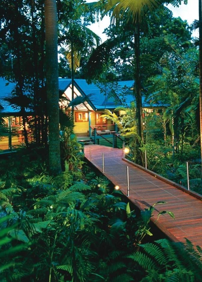 منتجع سيلكي أوكس لودج آند هيلينج ووتر سبا Silky Oaks Lodge & Healing Water Spa، غابة داينتري المطيرة، أستراليا