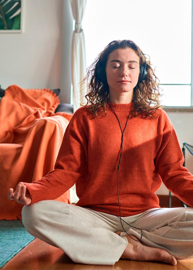 قوة الحضور: كيف تعيشين اللحظة الراهنة بعيداً عن قلق المستقبل؟