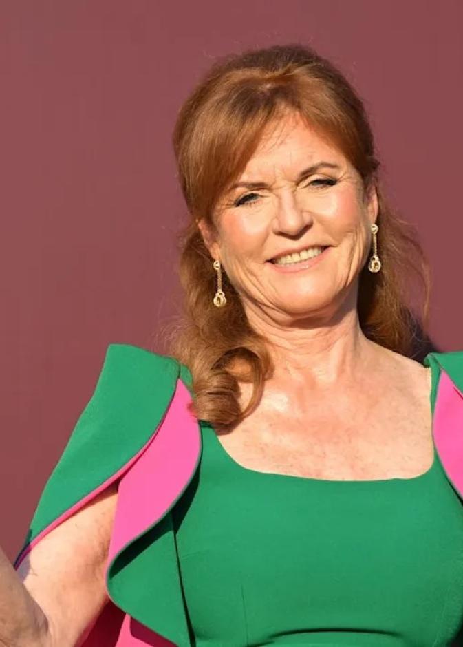 أين اختفت سارة فيرغسون بعد زلزال آل ويندسور؟