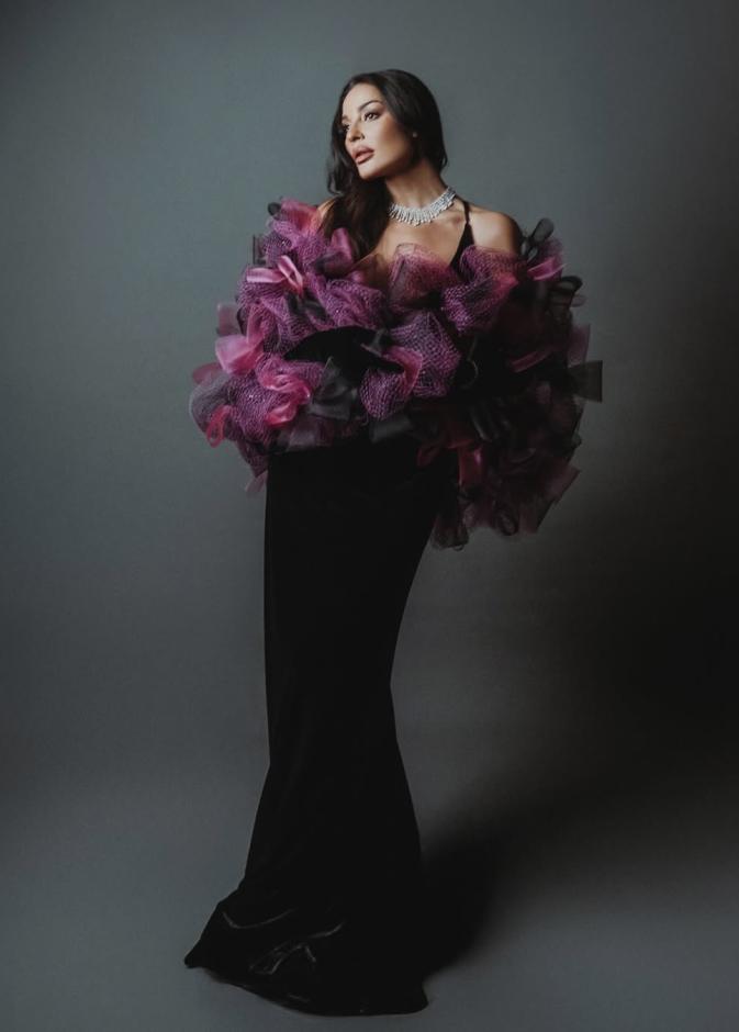 أجمل إطلالات نادين نسيب نجيم بالفساتين السوداء قبل مسلسل "ممكن"