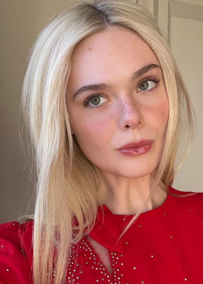 إيل فانينغ صورة من انستغرام Erin Ayanian Monroe