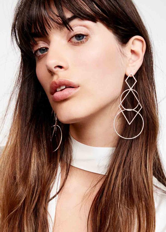 اكتشفي أجمل موديلات الأقراط العالمية لسهرات عيد الفطر