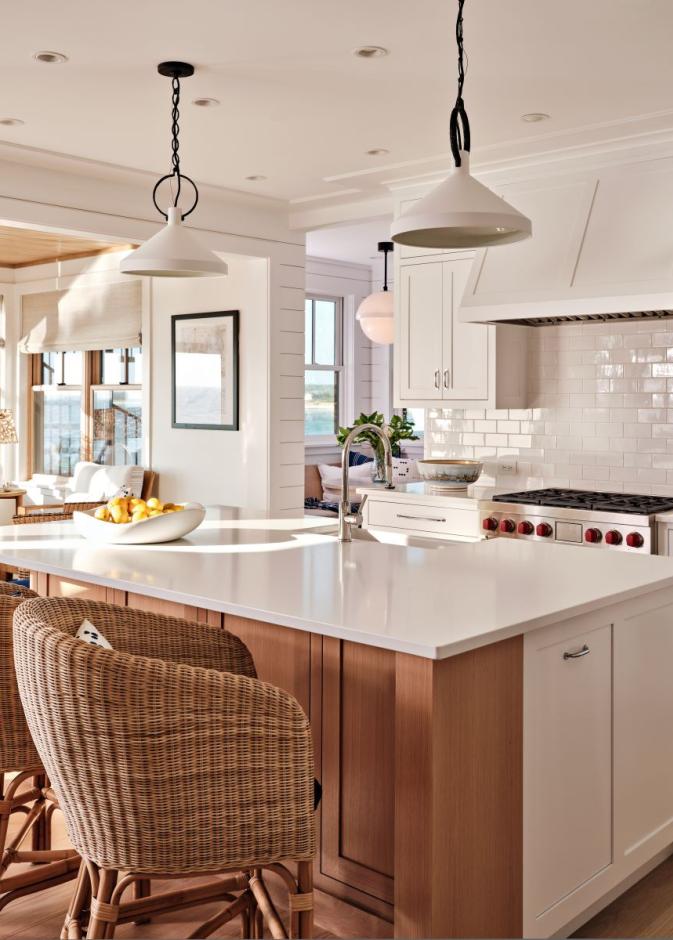 بمجموعة من الأفكار يمكنك منح مطبخك الإحساس بالفخامة