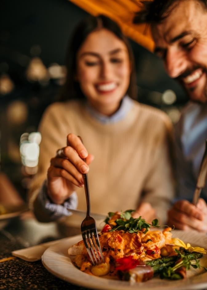 دعم المطاعم المحلية في دبي خلال أوقات الأزمات