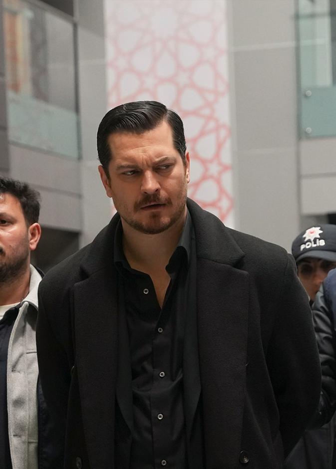 مسلسل هذا البحر سوف يفيض