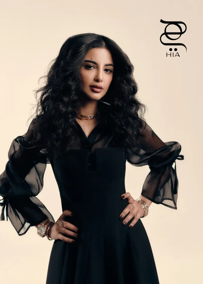 لمي الكناني نجمة غلاف هي