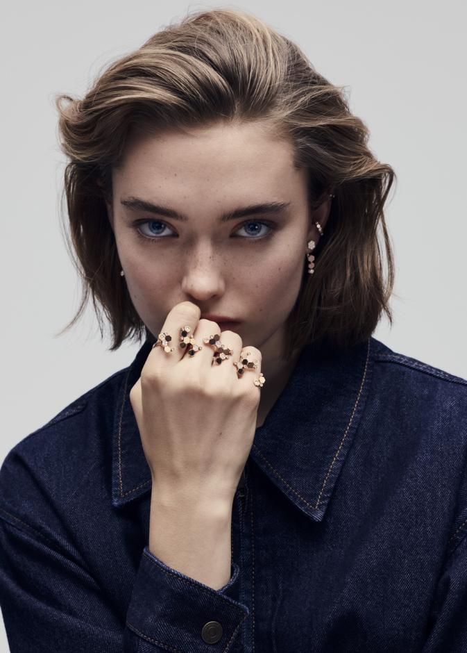 مجموعة Bee de Chaumet 2026 حين يتحول سحر الطبيعة إلى مجوهرات نابضة بالرمزية