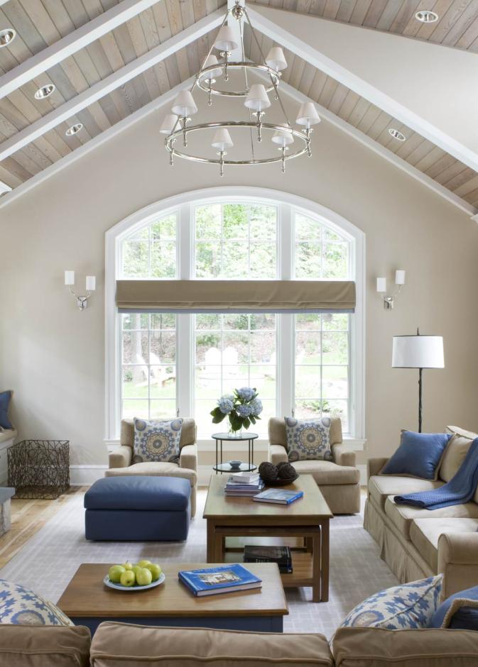 ينبه الخبراء إلى أهمية الموازنة بين الجمال والعملية عند اختيار عناصر الديكور