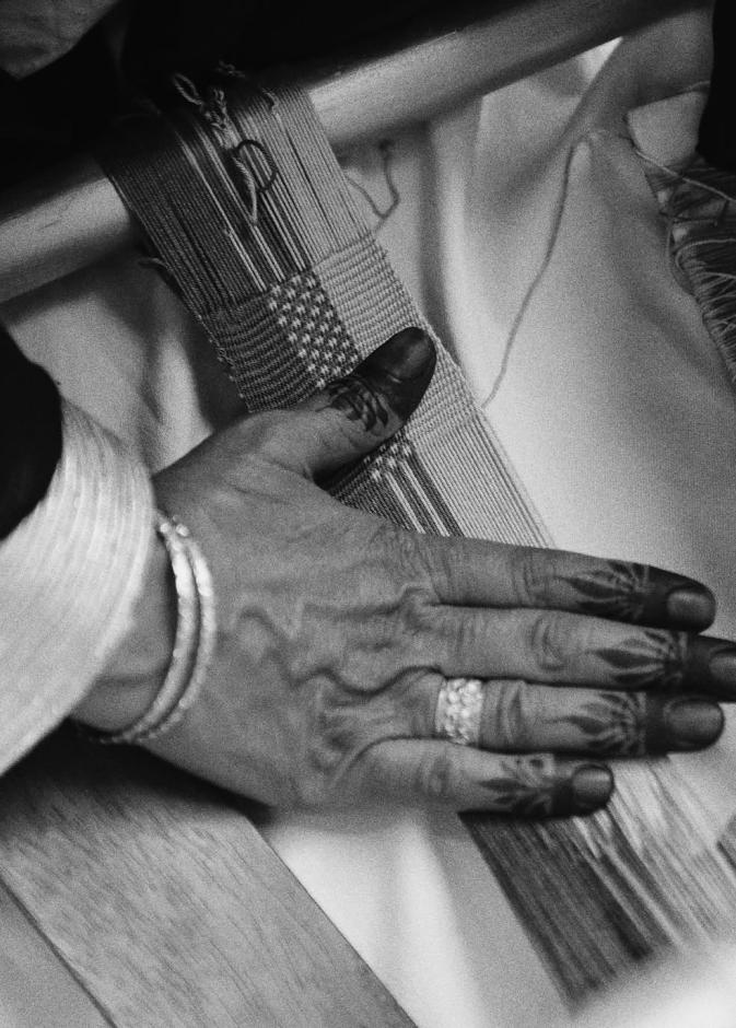 حين كانت الحرفة تمارس… 4 ممارسات سعودية تحفظ الذاكرة الملبسية