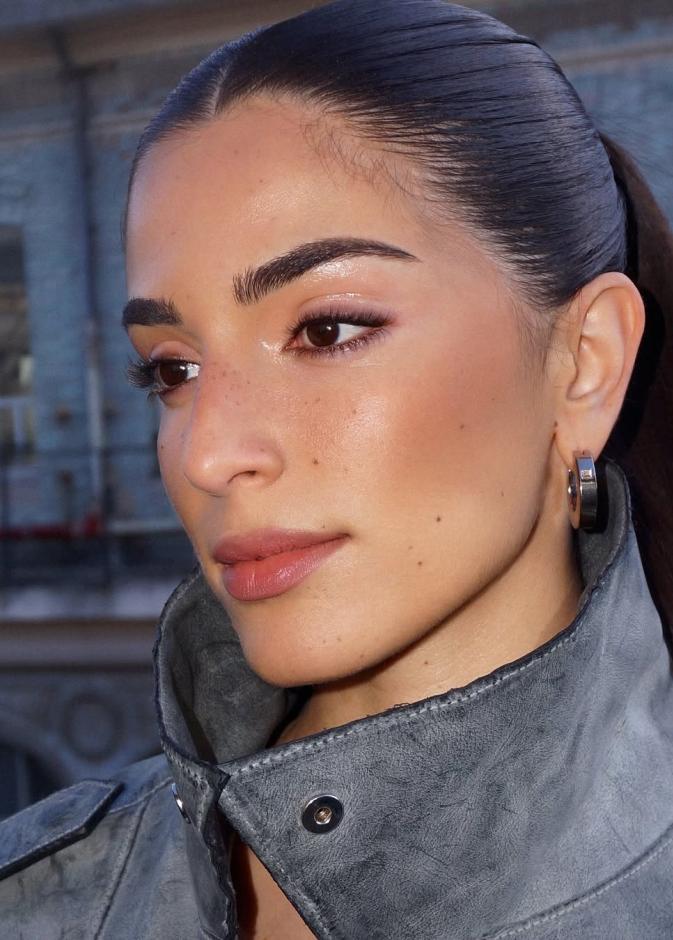 1 رئيسية الفنانة سجي - صورة حسابها على انستغرام