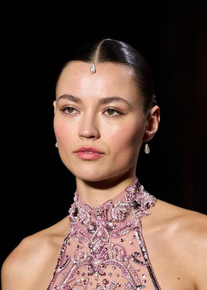 عارضة زهير مراد