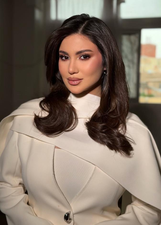 هدى الاتربي صورة من انستغرامها