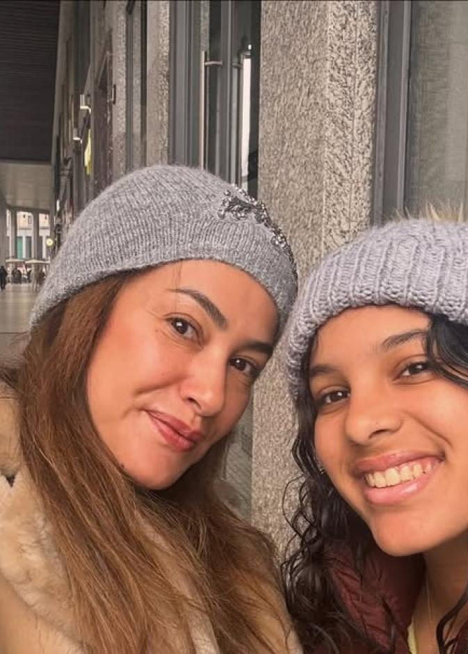 هند صبري وابنتها