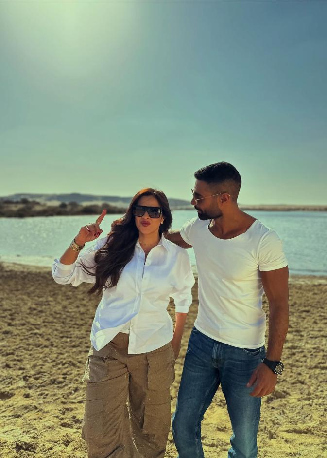 كريم فهمي وياسمين عبد العزيز