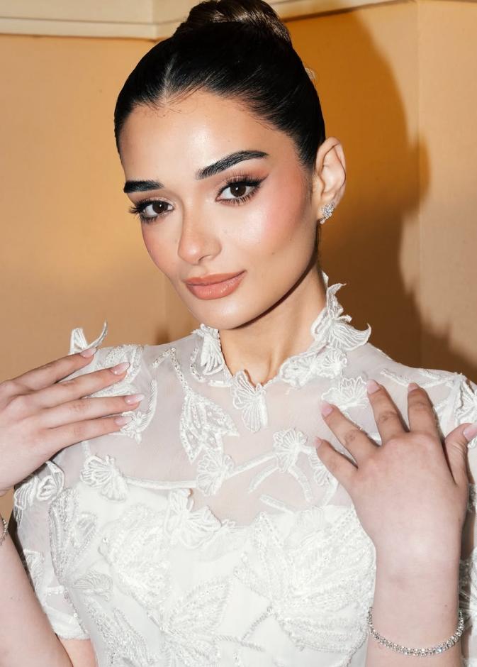 تسريحة شعر ملك أحمد زاهر في حفل خطوبتها