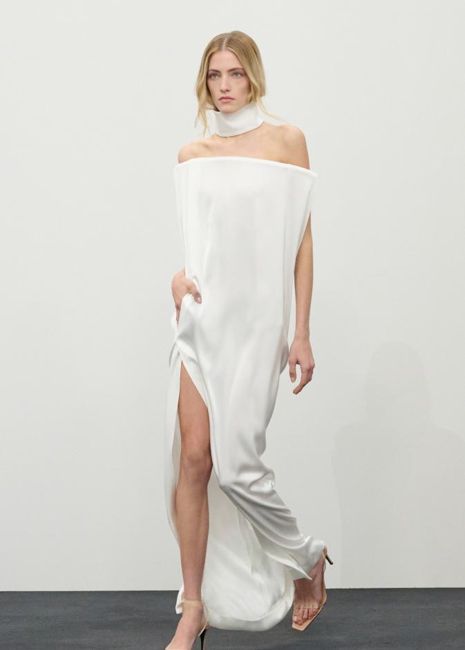 مجموعة Courrèges لخريف وشتاء 2027 أقمشة حرة وجريئة