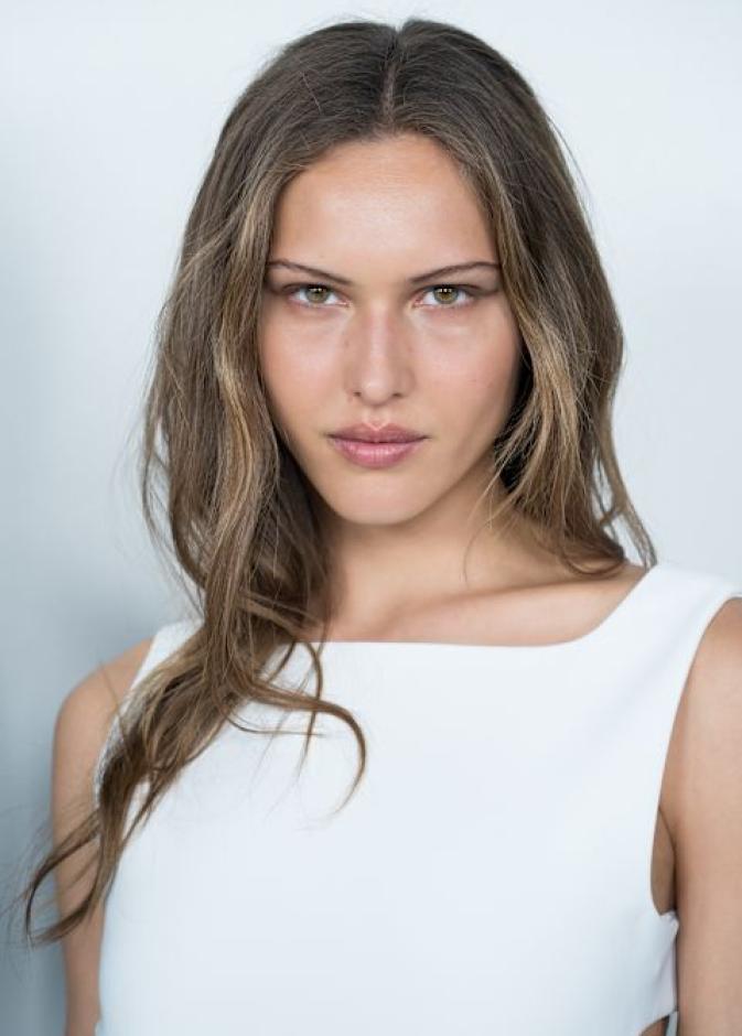 أول علامة لفقدان الكولاجين على الوجه وكيفية دعم البشرة للحفاظ على شبابها