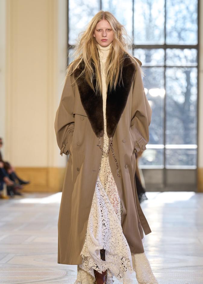 مجموعة Gabriela Hearst لخريف 2026