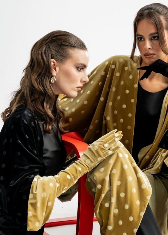 دليل "هي": قفطان العيد بين الماكسيمالية والفخامة