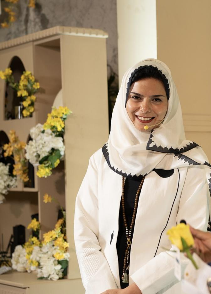 مصممة المجوهرات تسنيم عشقي