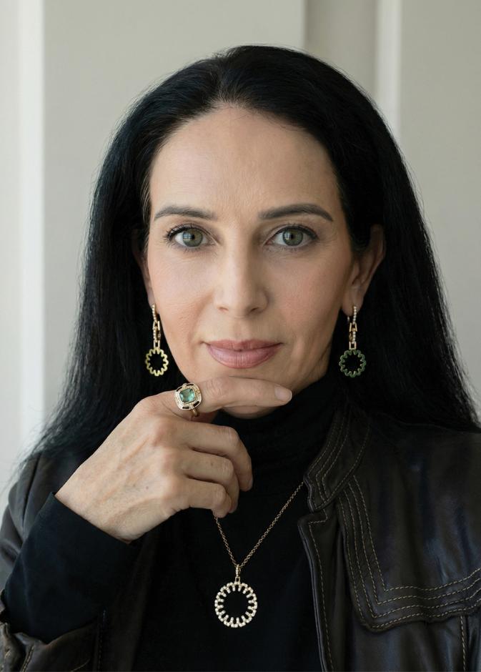 ‏"دوناتا أندرلوني" ‏DONATA ANDERLONI