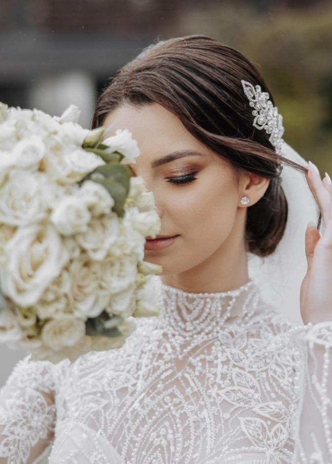 ترتيب حواجب العروس قبل الزفاف