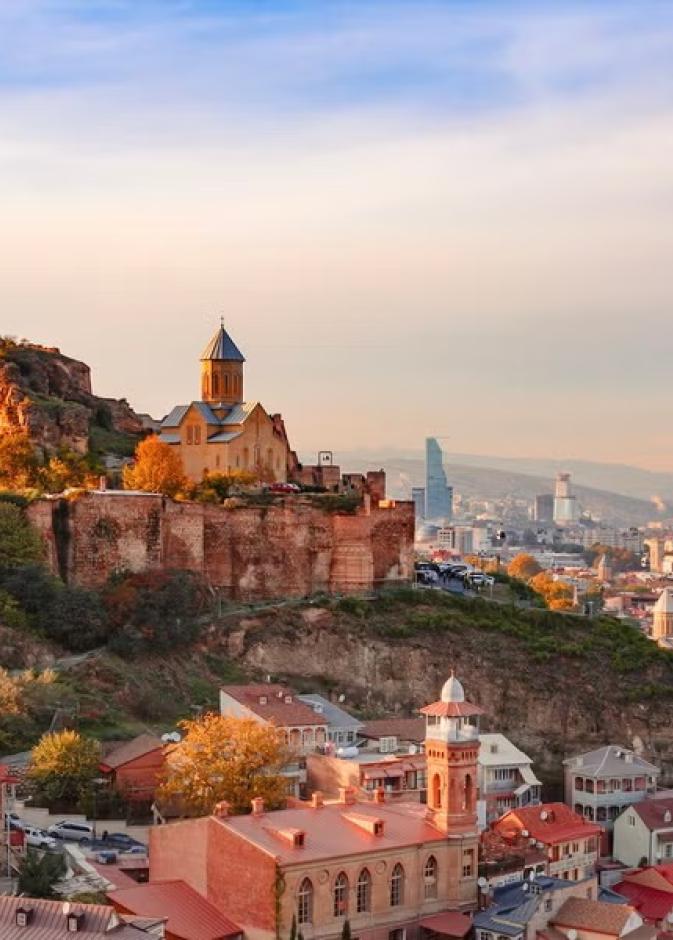 أجمل المقاصد السياحية الفاخرة في جورجيا