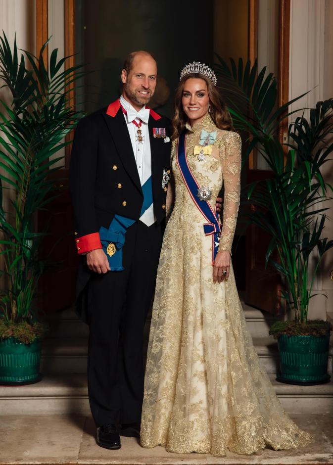 الأحجار الكريمة وقصة خاتم الزفير الأيقوني لـ كيت ميدلتون