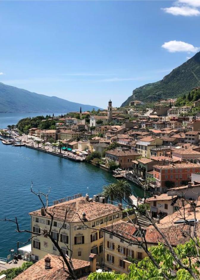 البحيرات الايطالية تنتظرك بأجواء خلابة وساحرة في موسم الربيع