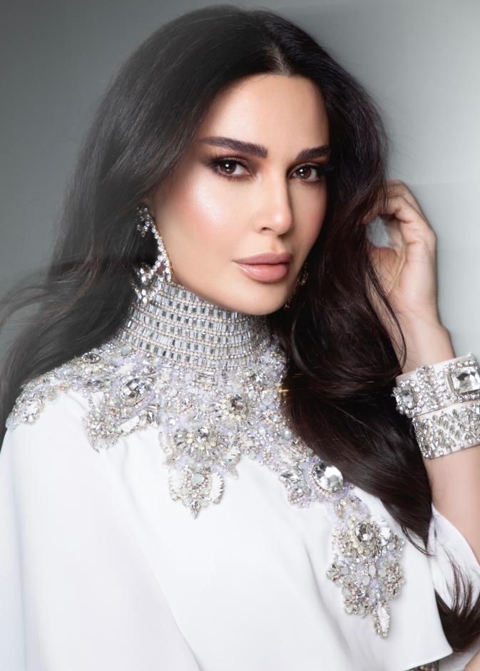 سيرين عبد النور بتصاميم مجوهرات مُذهلة