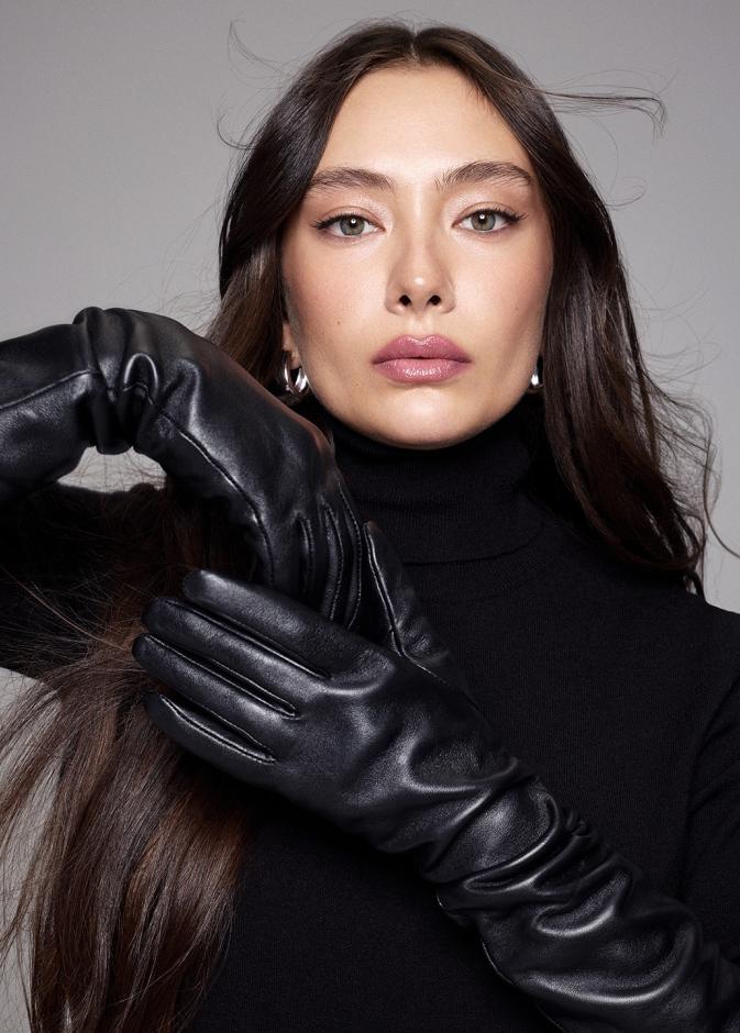 صورة لنسليهان أتاغول من حسابها على إنستاغرام.