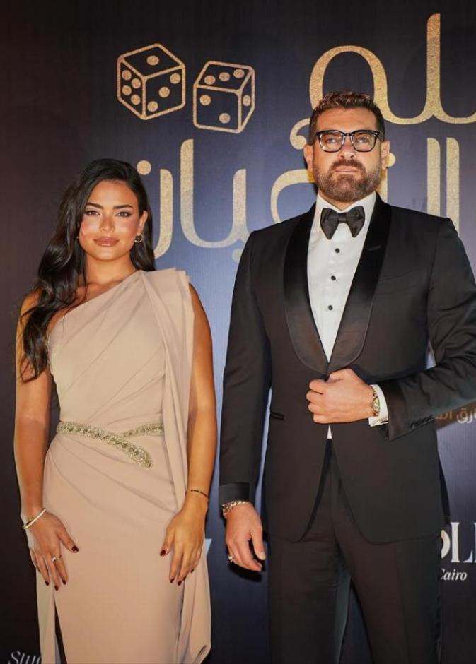 عمرو يوسف وأسماء جلال أبطال فيلم السلم والثعبان 2