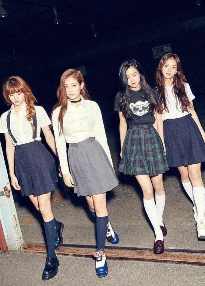 هل تفككت فرقة Blackpink