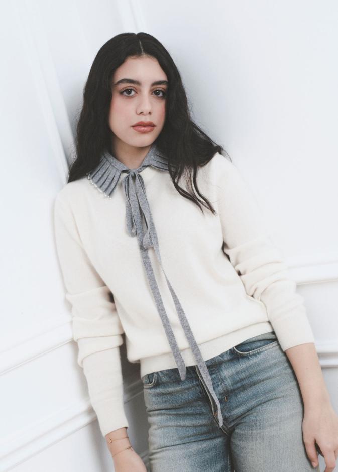 ياسمينا العبد بإطلالة شبابية من ديور