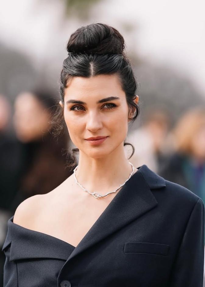 توبا بوكيستون