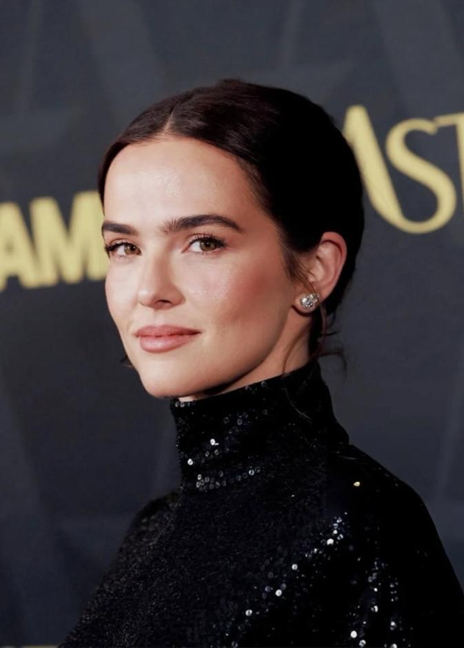 زوي داتش صورة من انستغرامها