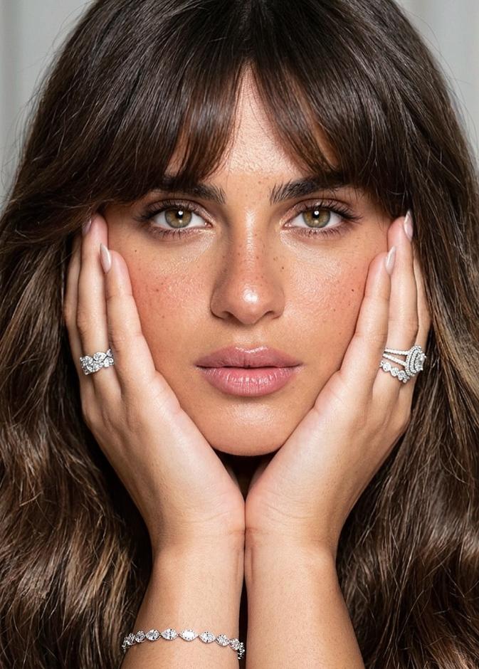 1 رئيسية عارضة الأزياء كيناز حكيم صورة من انستغرامها