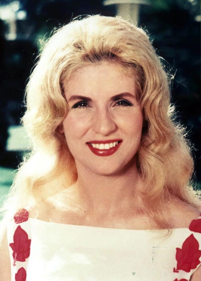 النجمة الراحلة صباح