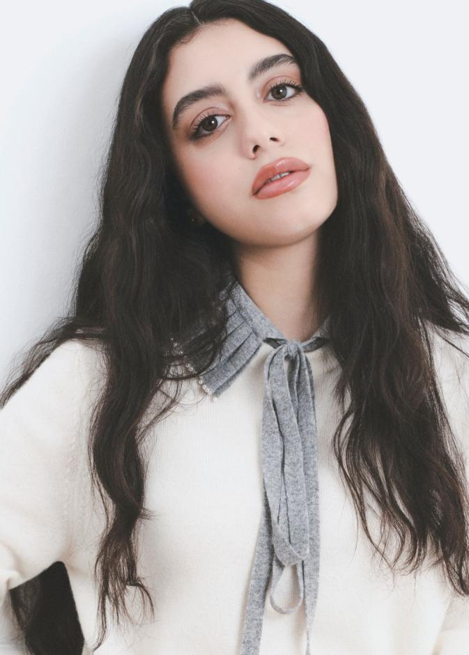 بعد اختيارها سفيرة لدار "ديور".. هكذا تُقنين مكياج ياسمينا العبد بلمسات جمالية راقية