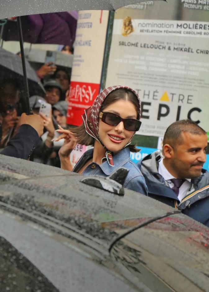 وشاح الرأس 