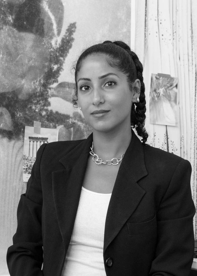 فرح القاسمي تتألق عالميًا ضمن الفائزين بجوائز "آرت بازل 2026"