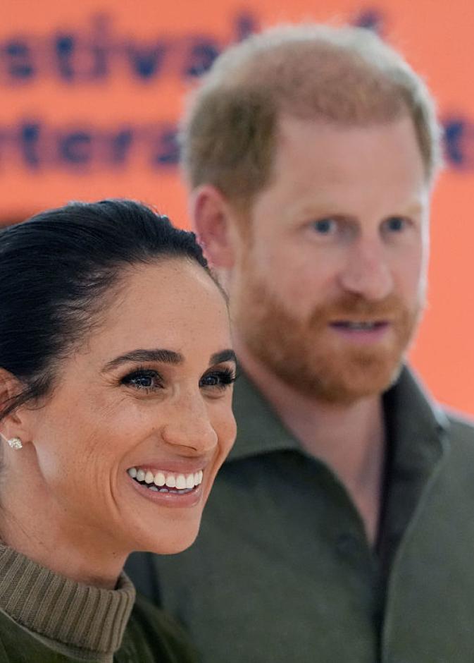 جولة هاري وميغان في أستراليا: بين العمل الخيري والجدل المالي