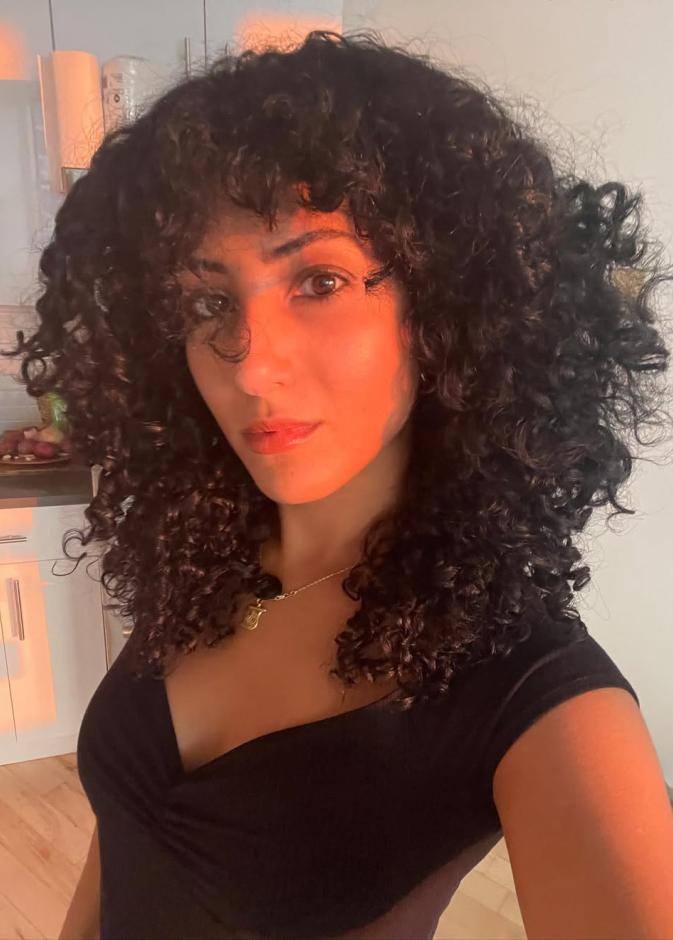 فرح القاسمي تتألق عالميًا ضمن الفائزين بجوائز "آرت بازل 2026"