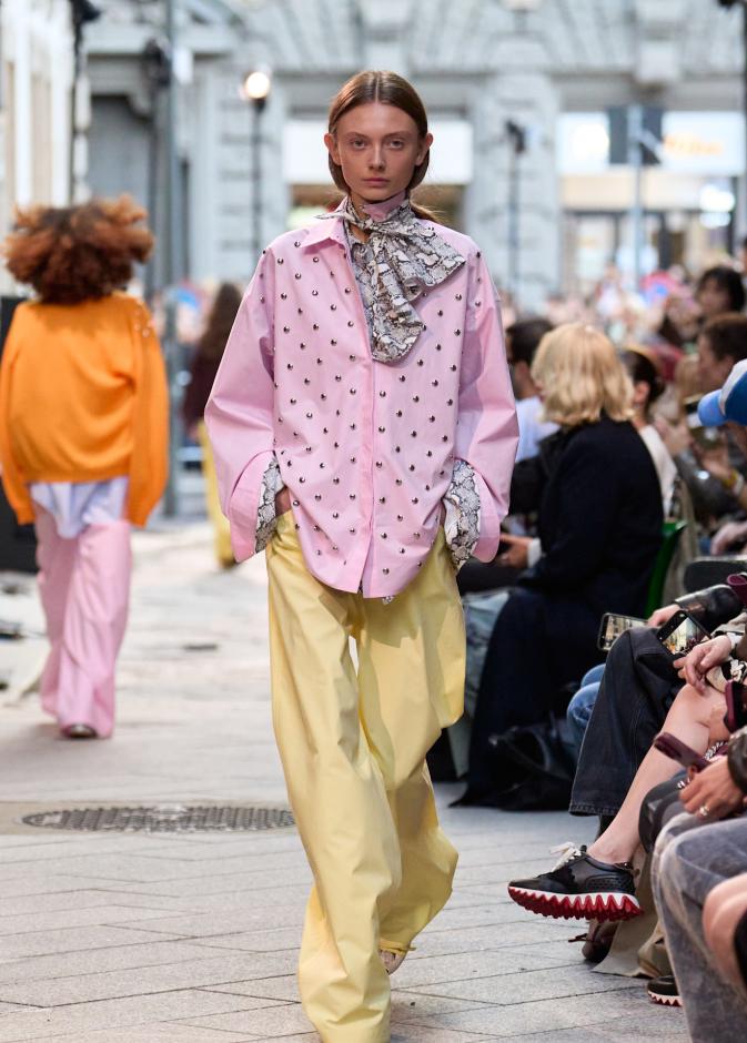  الزهري مع الأصفر الزبادي من MSGM