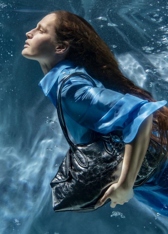 ماكوين تكشف عن ‏Manta‏