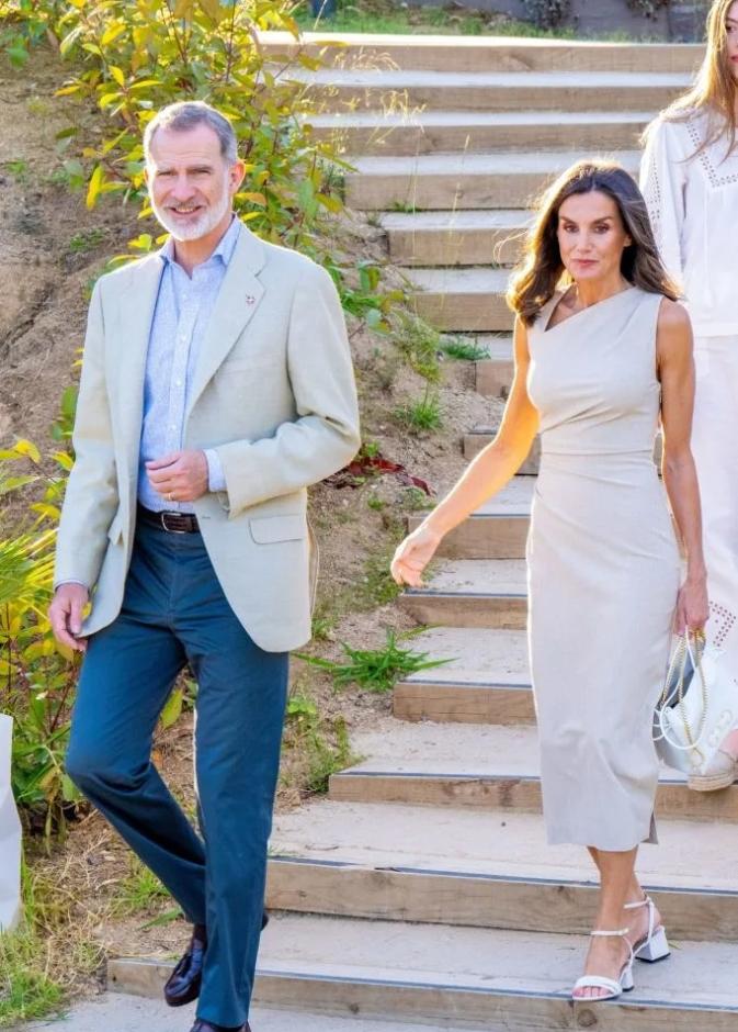 الملك فيليب السادس وزوجته الملكة ليتيزيا