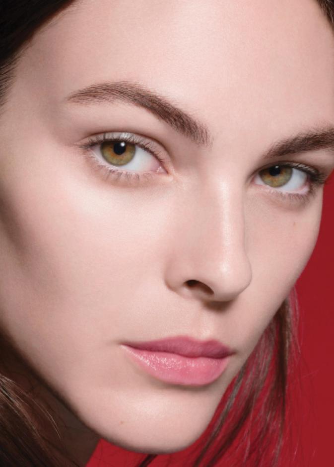 الجمال المستدام: كيف تعيد الفخامة تعريف العناية بالبشرة في عصر الوعي؟