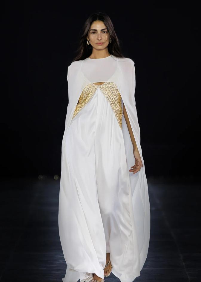 هي تختار: 5 إطلالات تتحول إلى أرشيف شخصي في تصاميم السعوديات