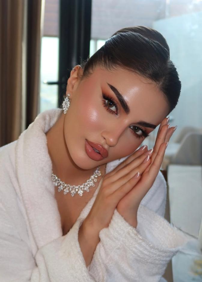 من مكياج العرايس من خبيرة التجميل مها الشلوي 