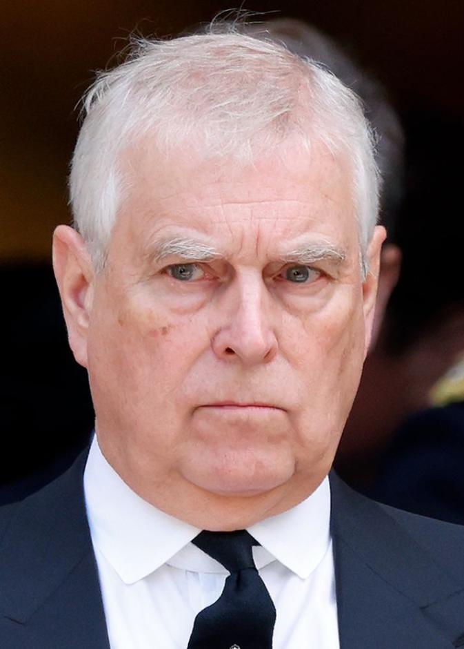 اتهام أندرو بالتورط في مشاجرة جسدية